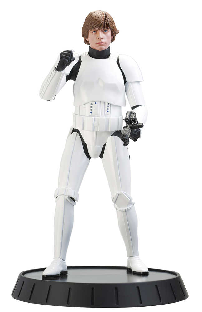Star Wars Milestones Ep4 Stormtrooper Luke Statue