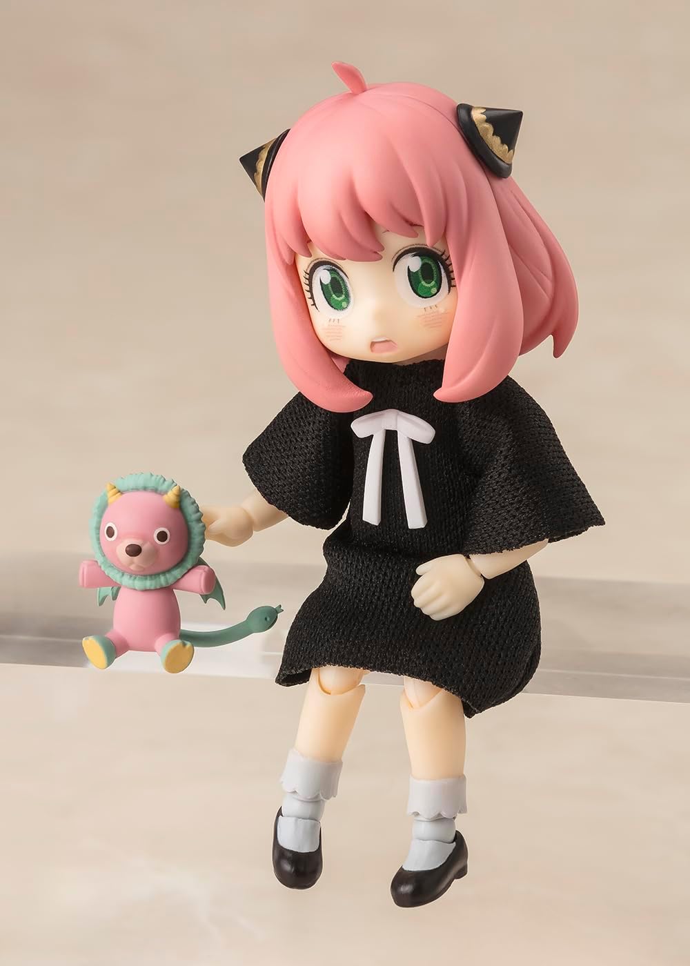 Spy x Family: S.H.Figuarts Action Figure - Anya Forger Dress Version