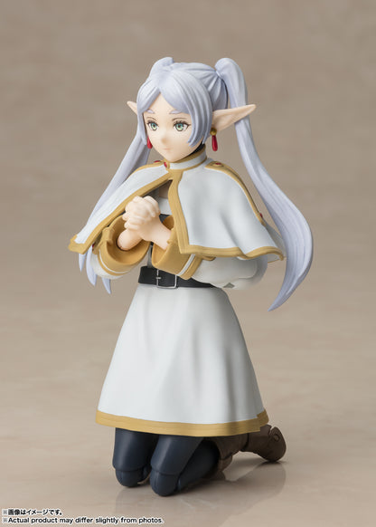 Frieren Beyond Journey's End: S.H.Figuarts Action Figure - Frieren
