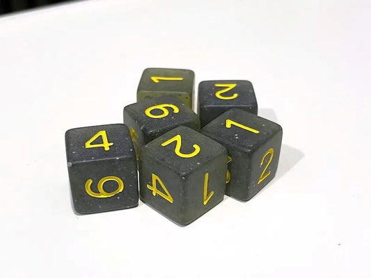 Adventure Dice: 7 Piece Dice Set - Kiwifruit Yellow Matte