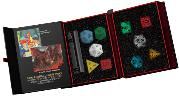 Dungeons & Dragons:  50th Anniversary Commorative Dice Set - Holmes Retro & Modern