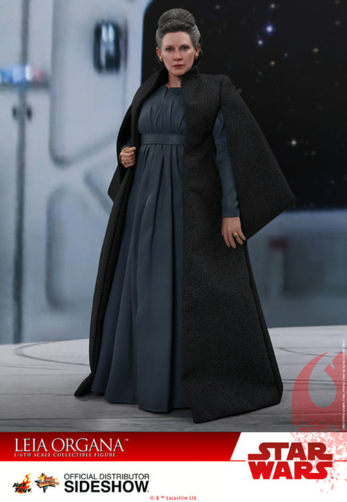 Hot Toys: Star Wars The Last Jedi 1:6 Figure - Leia Organa