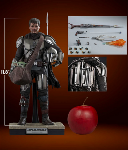 Hot Toys: Star Wars The Mandalorian™ 1:6 Scale Figure - The Mandalorian™ and Grogu™